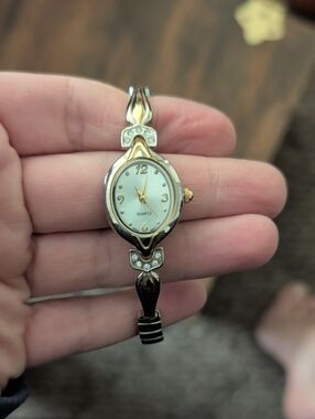 Brand New! Vintage Miyota Crystal watch